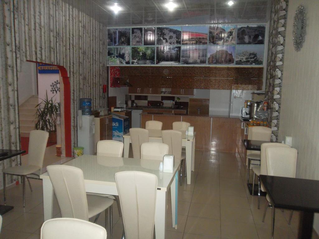 Konak Hotel Mut Luaran gambar
