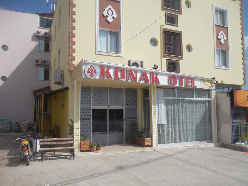 Konak Hotel Mut Luaran gambar