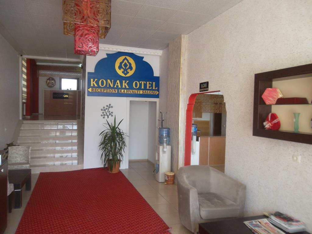 Konak Hotel Mut Luaran gambar