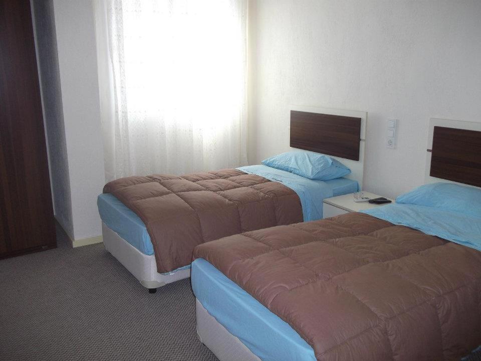 Konak Hotel Mut Bilik gambar